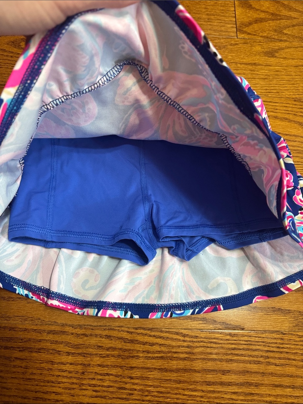 Girls sz Small 4/5 Lilly Pulitzer Luxletic Skirt - Picture 3 of 4